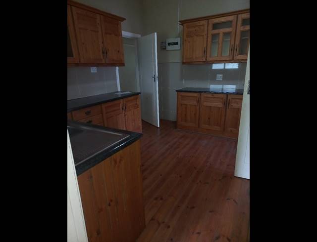 3 BEDROOM FREESTANDING FOR SALE IN SCOTTSVILLE